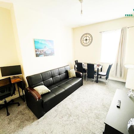 Fogs Property - Darlington City Apartments Экстерьер фото