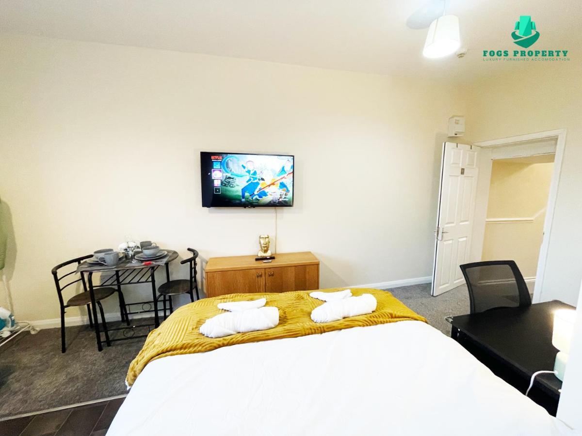 Fogs Property - Darlington City Apartments Экстерьер фото